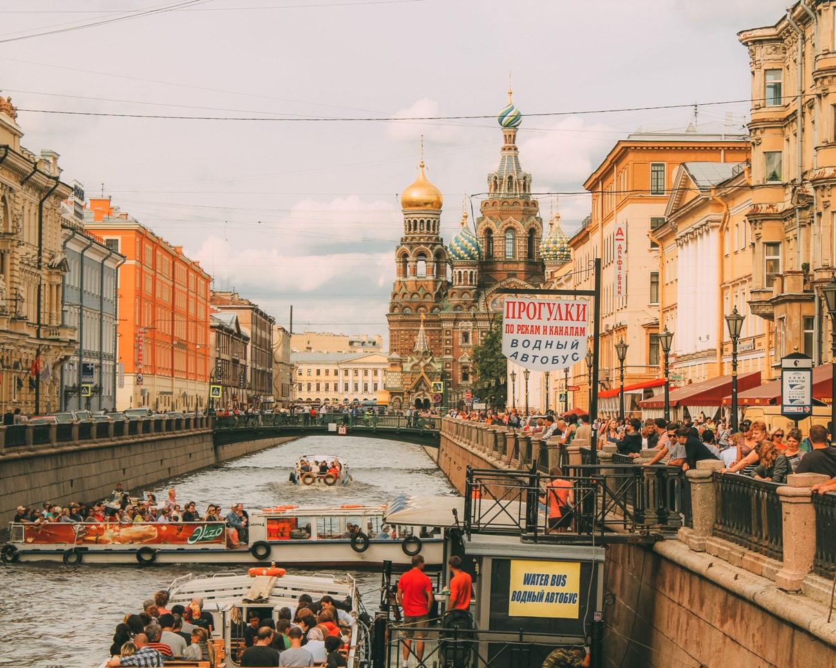 Must-see places in St. Petersburg 