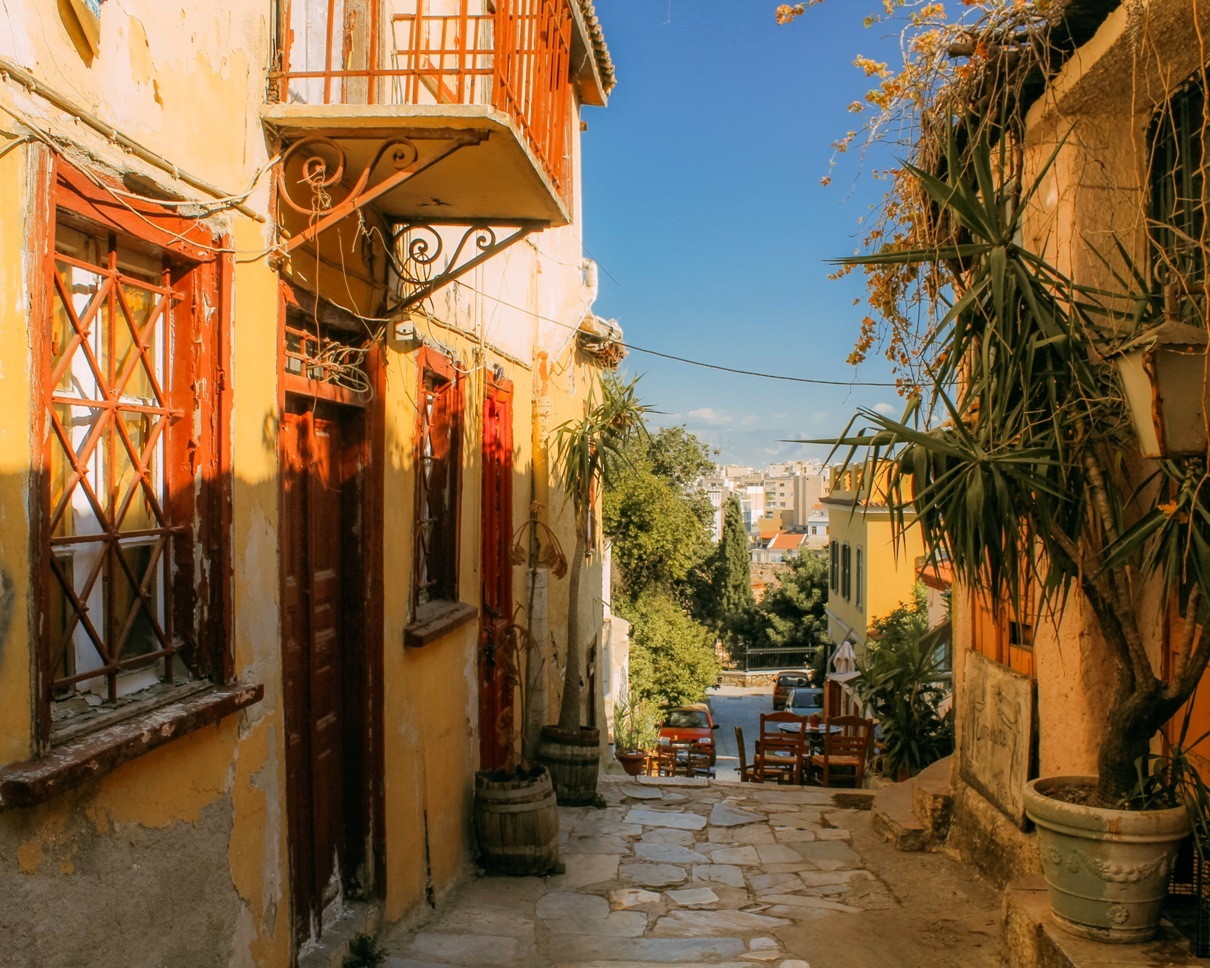 Cozy streets of Athens 